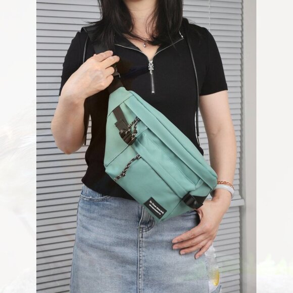 New Fanny Pack Green 0139 - Picture 4 of 4